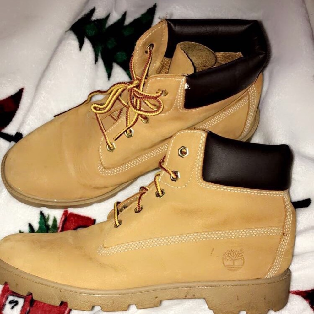 Timberlands size 7/7.5